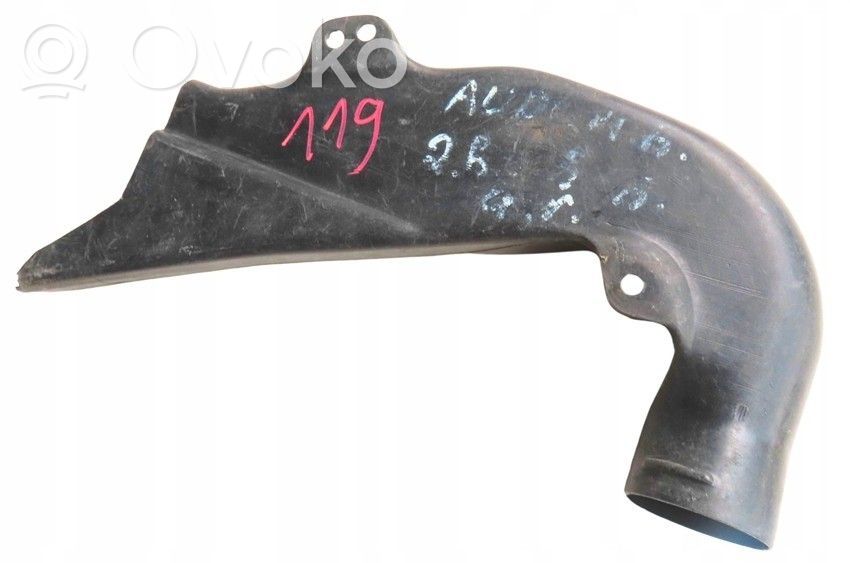 Audi A6 S6 C4 4A Schlauch / Leitung Ladeluftkühler 