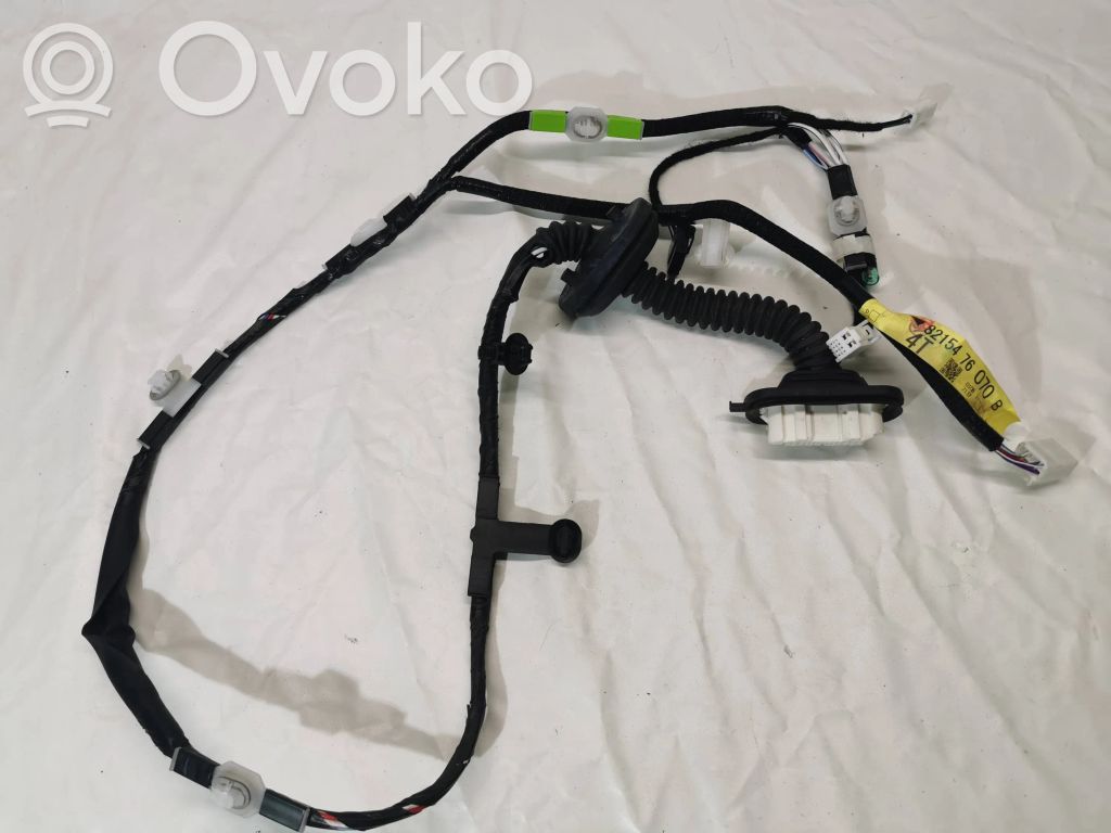 Cableado de puerta trasera   8215476070B