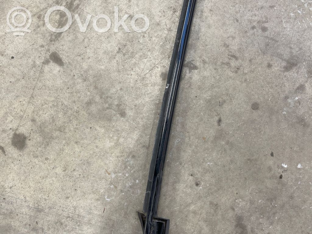BMW 4 F32 F33 Rear side glass trim 