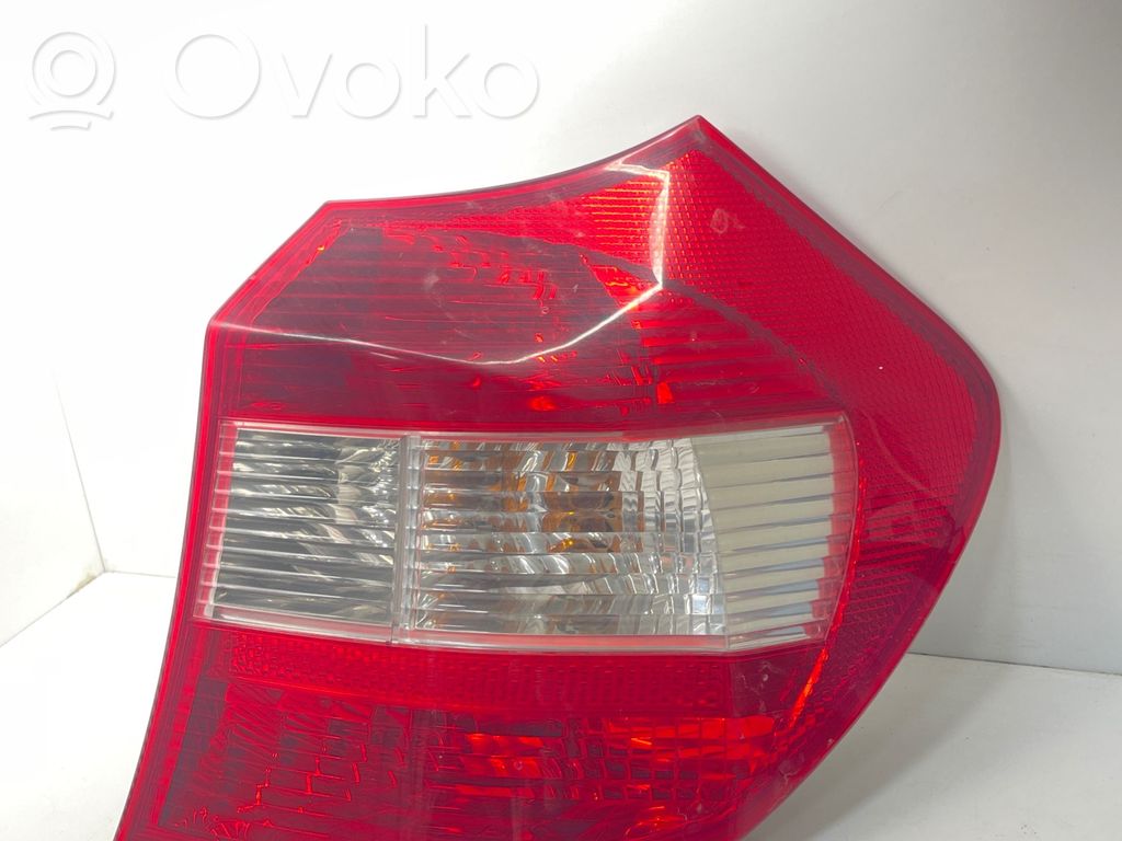 Rear/tail lights   69246021