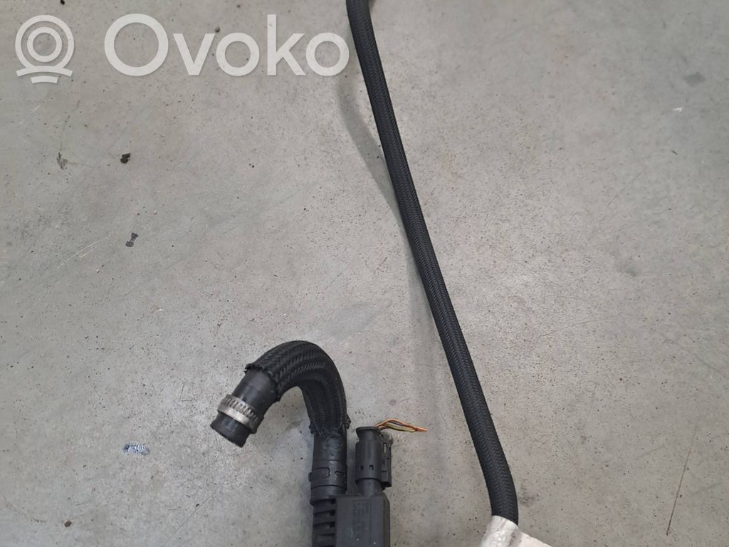 BMW 5 F10 F11 Fuel return line/hose 