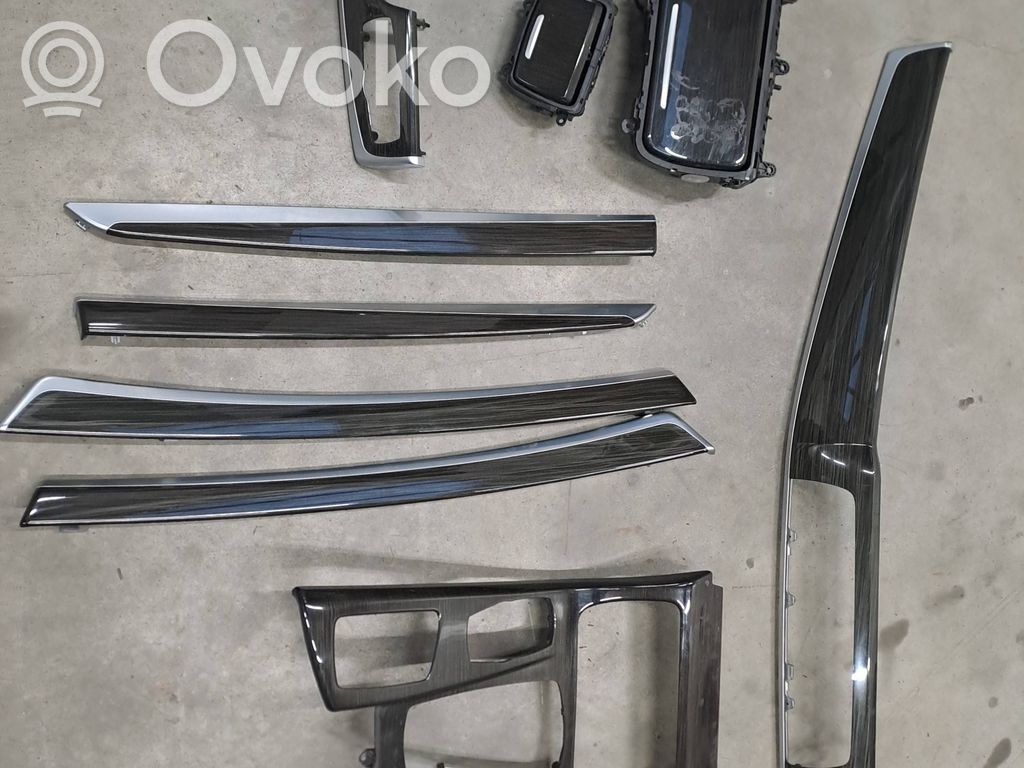 BMW 5 F10 F11 Zestaw ozdobnych elementów wyposażenia wnętrz 