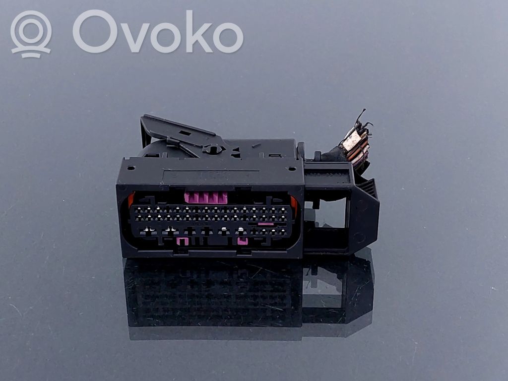 ABS module connector plug   1928404450,3B0973042A,3B0973042