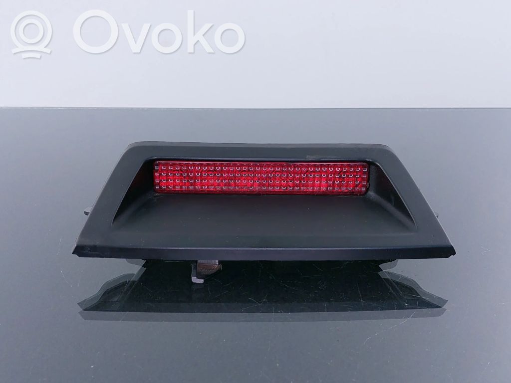Chrysler 300 - 300C Papildomas stop žibintas 