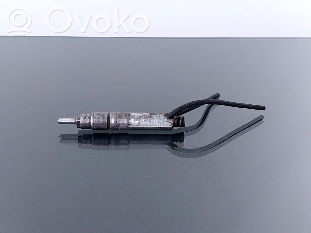 Volkswagen Golf IV Inyector de combustible 