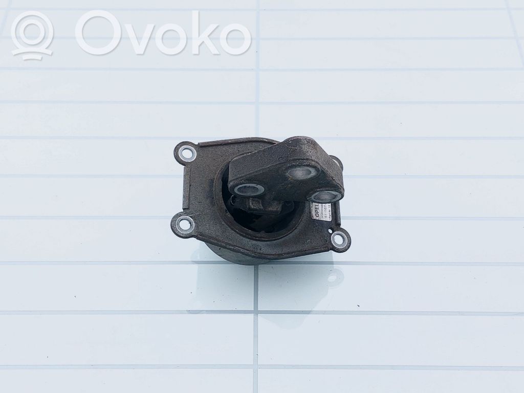 Opel Meriva B Engine mount bracket 