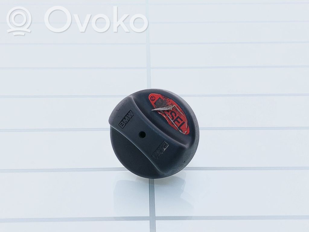 BMW 5 E60 E61 Fuel tank filler cap 