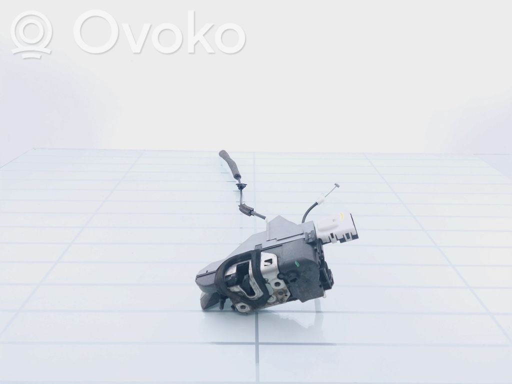 Citroen C5 Priekšpusē slēdzene 