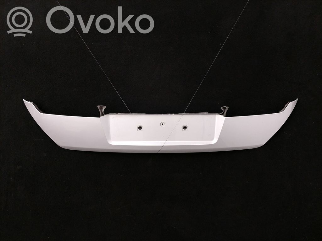 BMW 7 E65 E66 Tailgate trim 