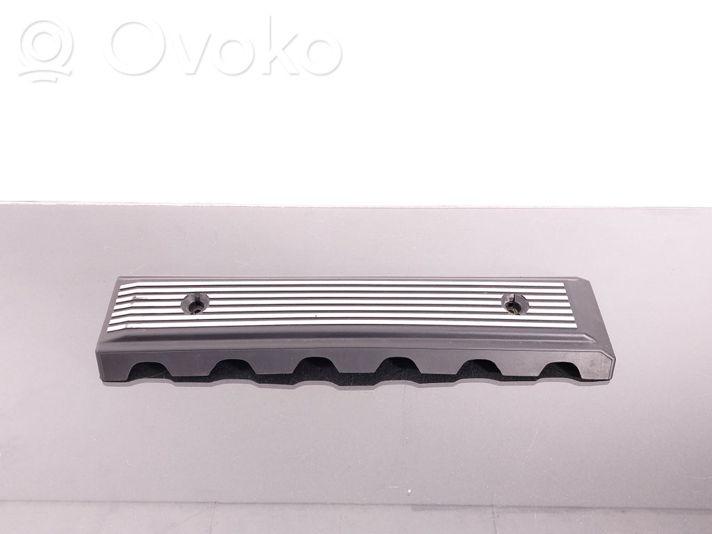 BMW 5 E34 Engine cover (trim) 
