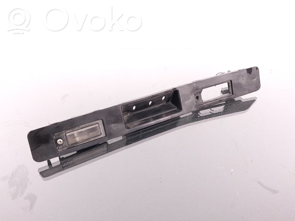 Volvo V70 Trunk door license plate light bar 