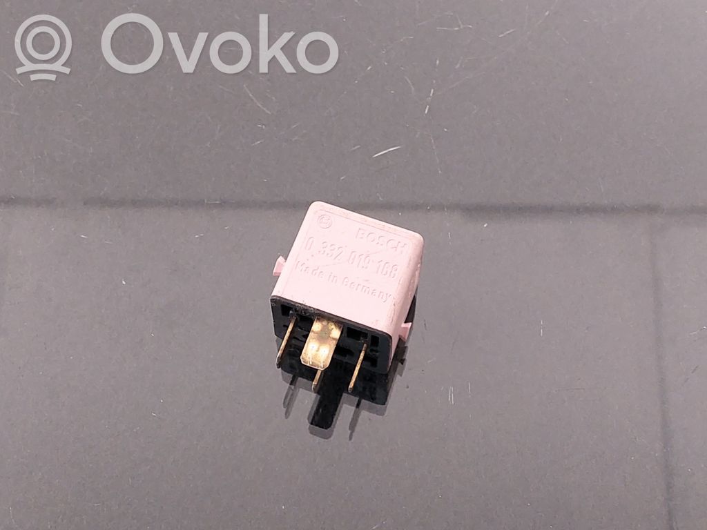 BMW 5 E34 ABS relay 