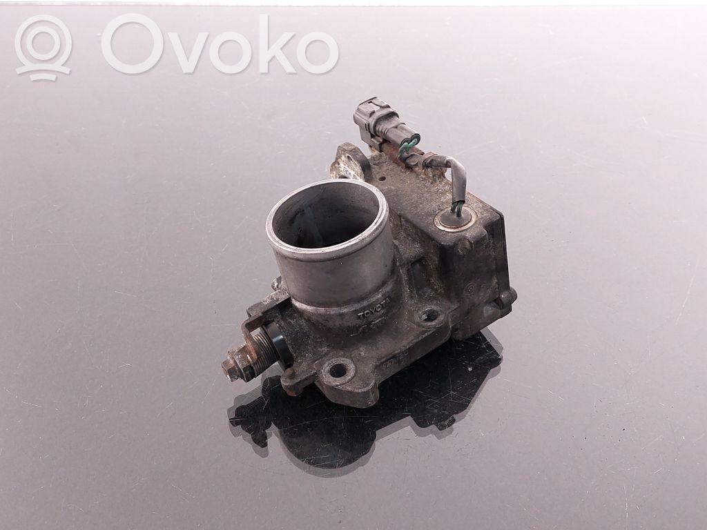 Toyota Corolla Verso E121 Drosselklappenventil 