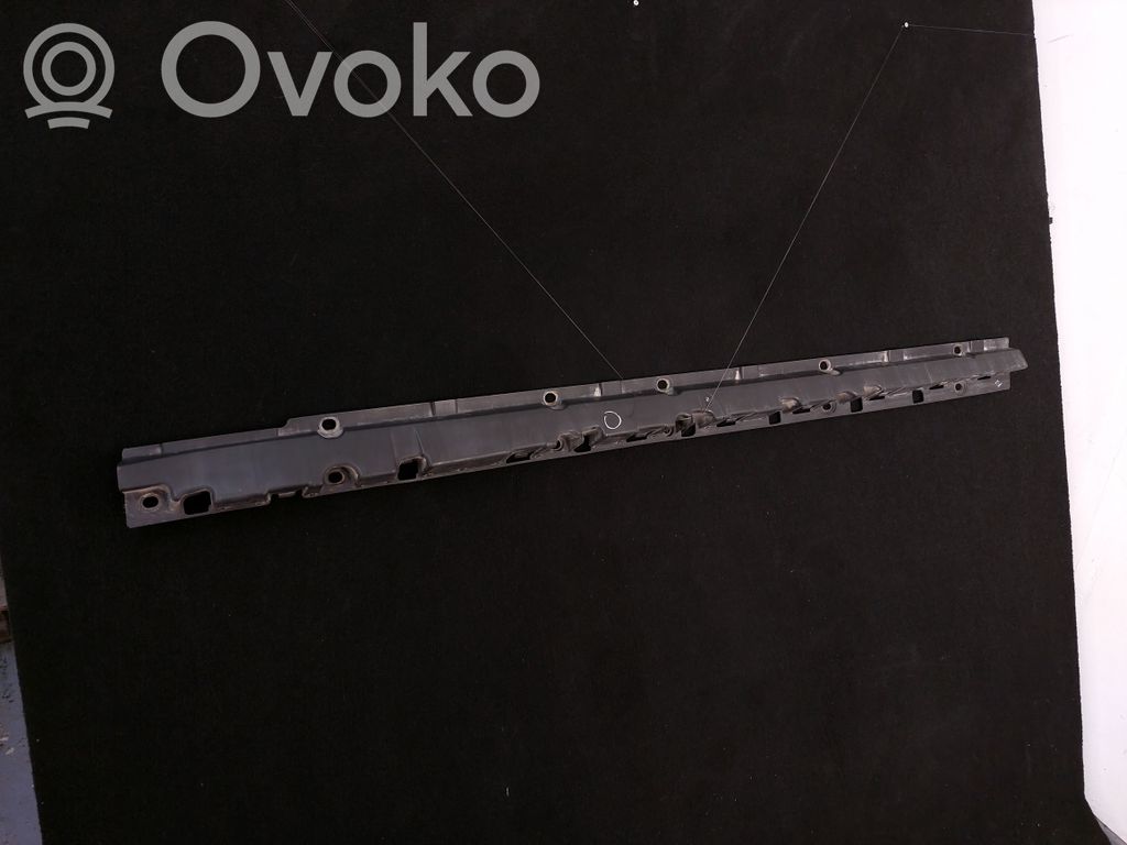 BMW X5 E70 Sill supporting ledge 