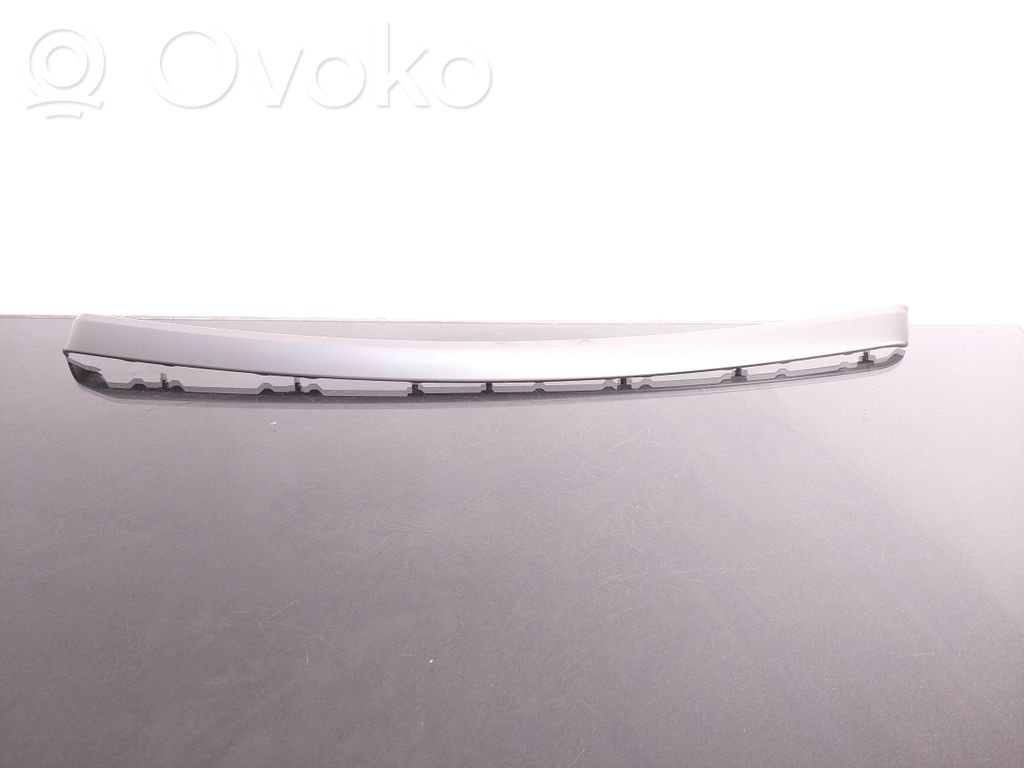 BMW 3 E90 E91 Dashboard glove box trim 
