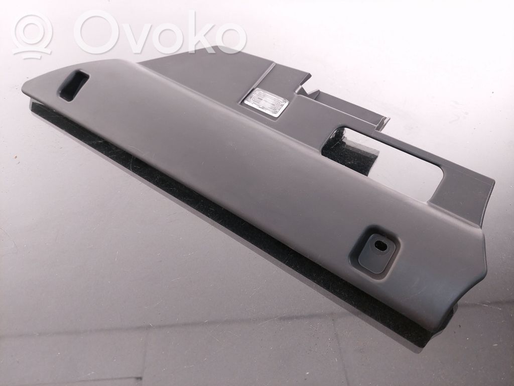 Volvo V60 Ramă inferioară panou bord 