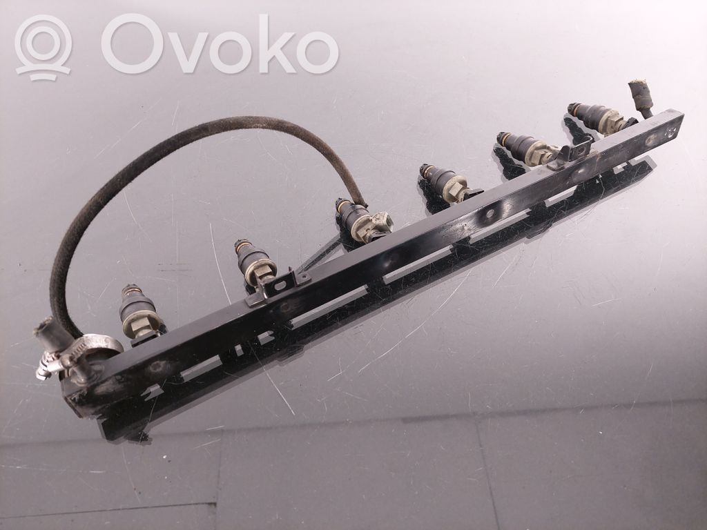 BMW 3 E36 Injector combustibil 