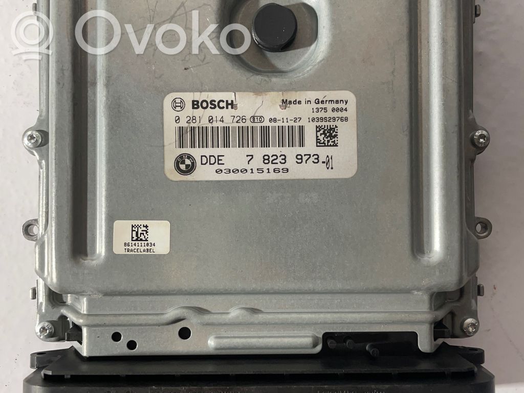 BMW 3 E90 E91 Dzinēja vadības bloks 