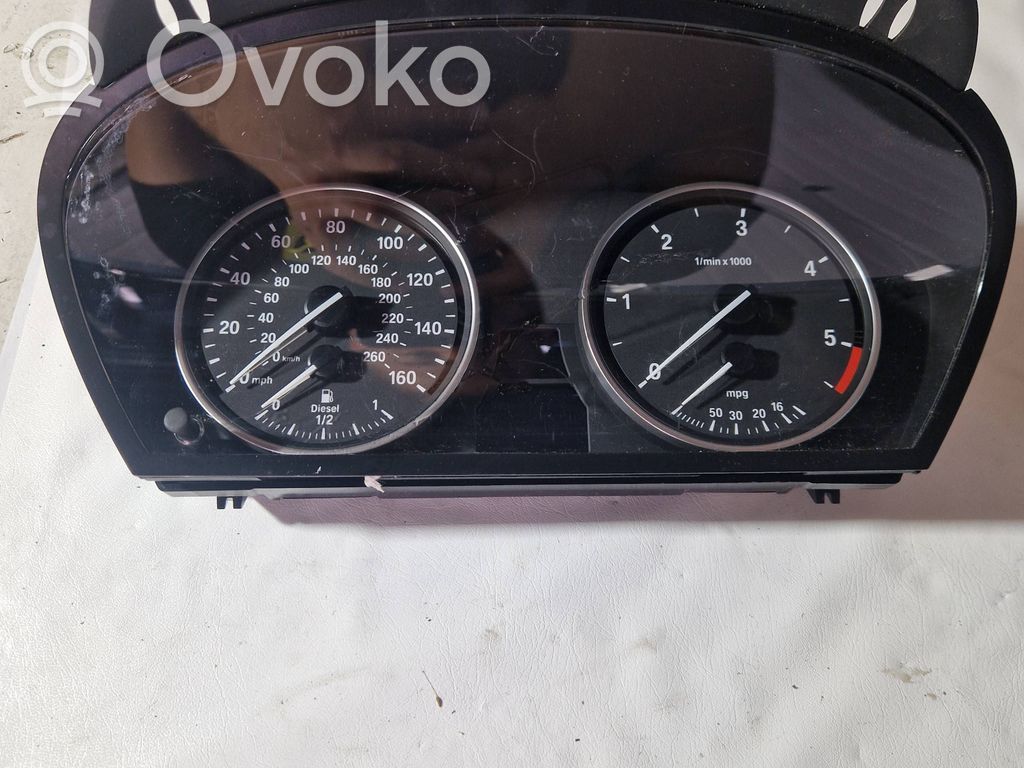 BMW X5 E70 Speedometer (instrument cluster) 