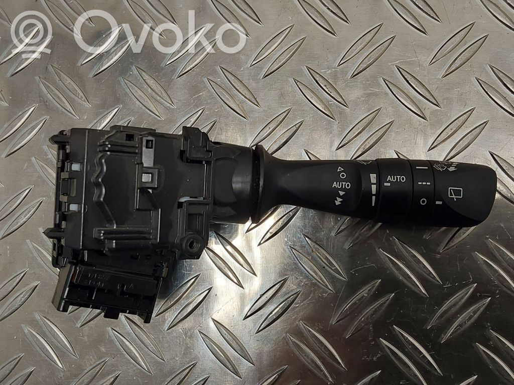 Toyota Auris E180 Wiper control stalk 