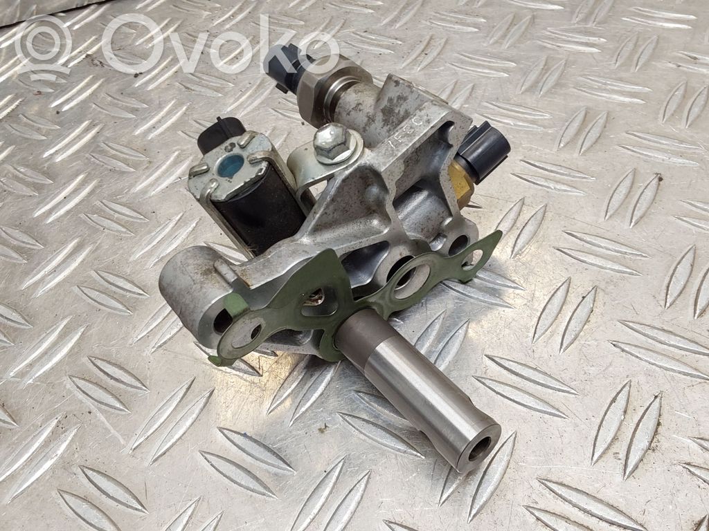 Toyota C-HR I Camshaft vanos timing valve 