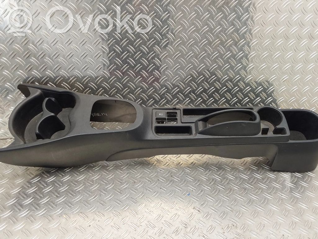 Toyota Yaris Center console 
