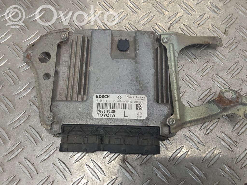 Toyota Yaris Engine control unit/module 