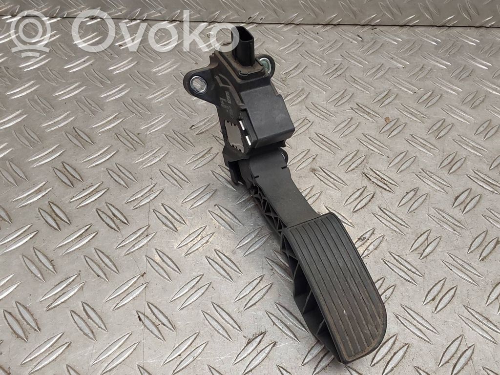 Toyota Aygo AB40 Accelerator throttle pedal 