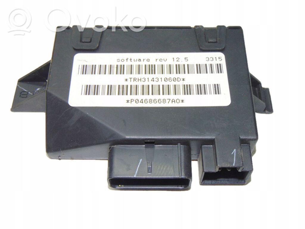 Door control unit/module   P04686687A0