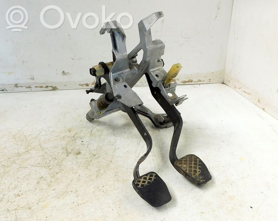 Audi 80 90 S2 B4 Pedalų komplektas 