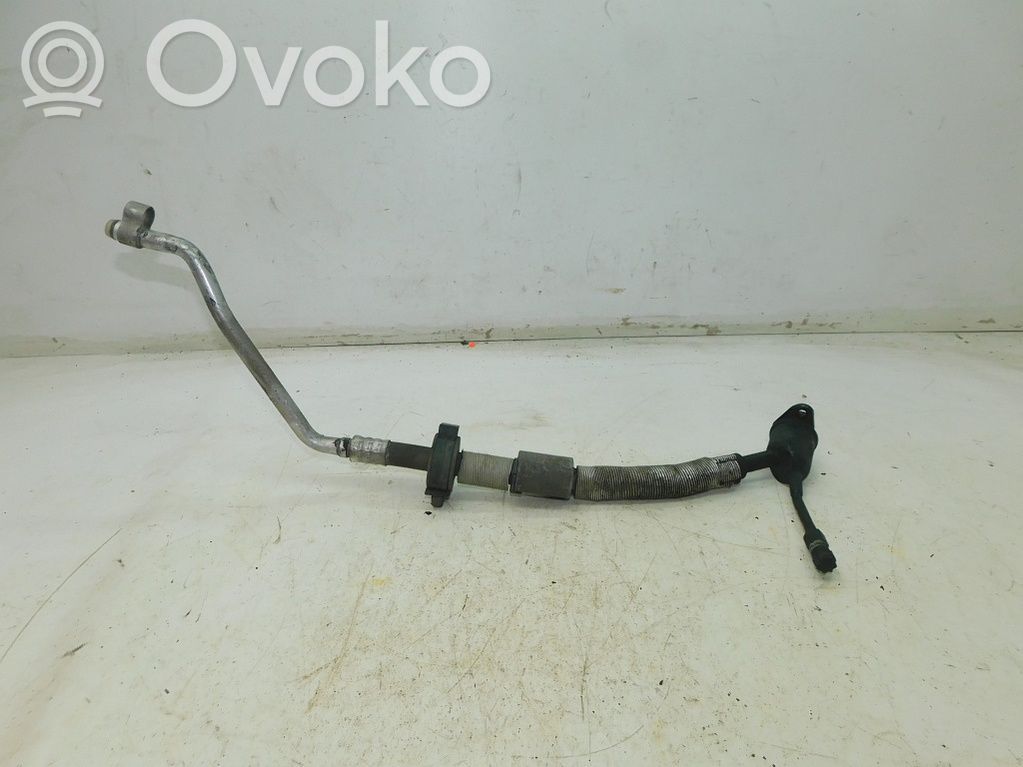 Air conditioning (A/C) pipe/hose   189500