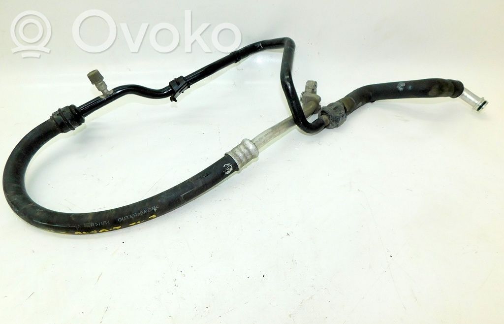 Toyota Corolla E120 E130 Wąż / Przewód klimatyzacji A/C 