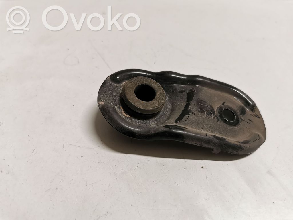 Radiator support slam panel bracket