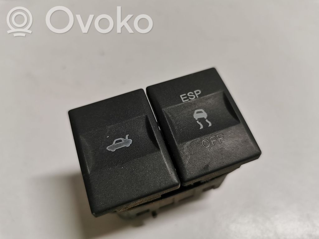 Ford Mondeo Mk III ESP (stability program) switch 