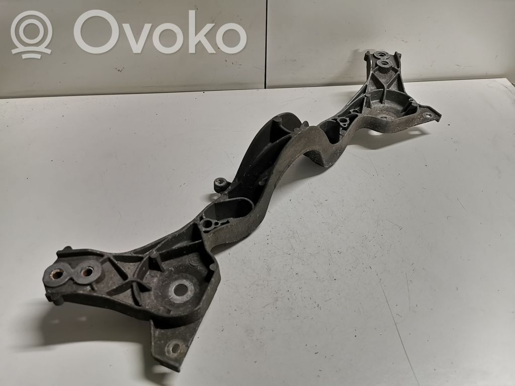 BMW X3 E83 Gearbox mounting bracket 
