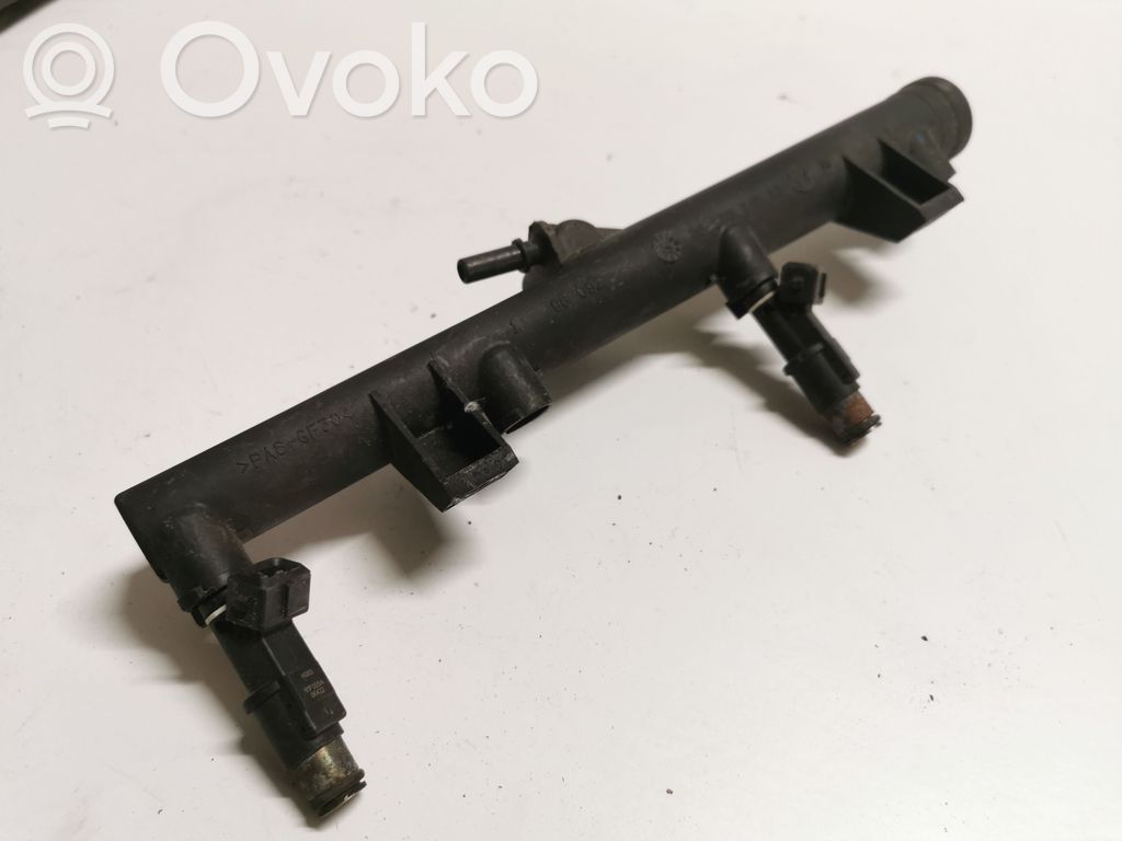 Peugeot 307 Fuel main line pipe 