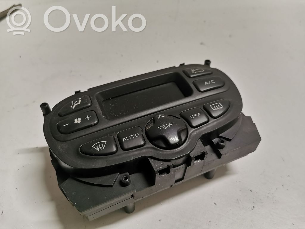 Peugeot 307 Climate control unit 