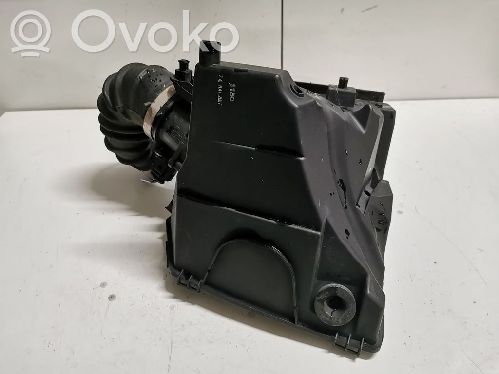 Audi A6 S6 C6 4F Air filter box 