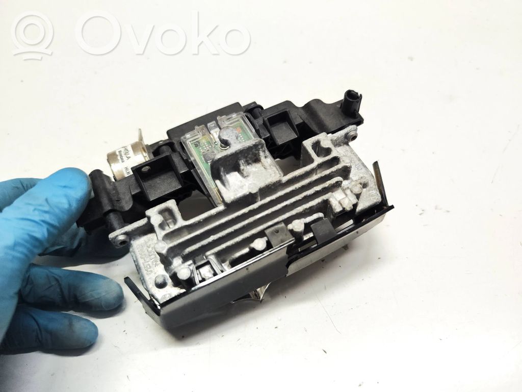 Element lampy przedniej   31386935,01386935,271118,18572600