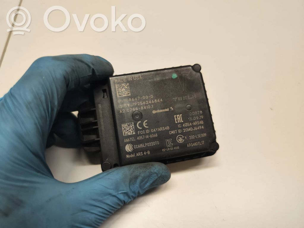 Tesla Model 3 Distronic sensor radar 
