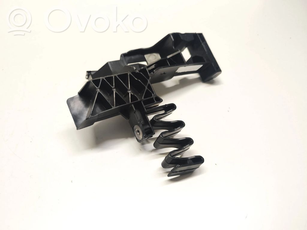 Audi A6 S6 C8 4K Headlight/headlamp mounting bracket 