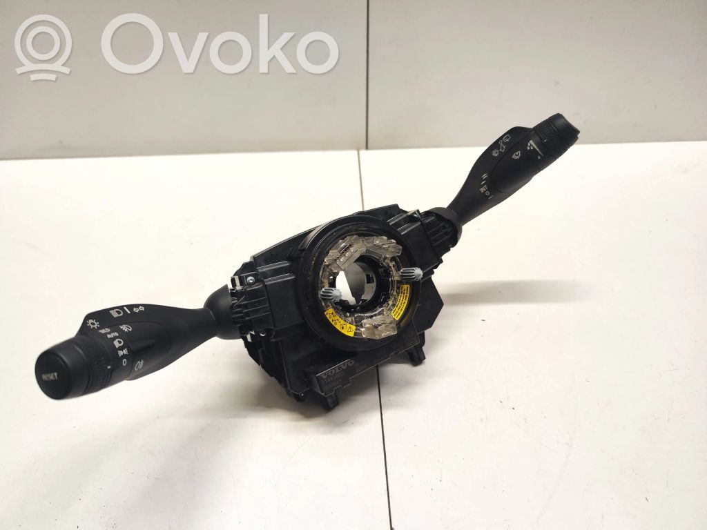 Volvo XC90 Wiper turn signal indicator stalk/switch 