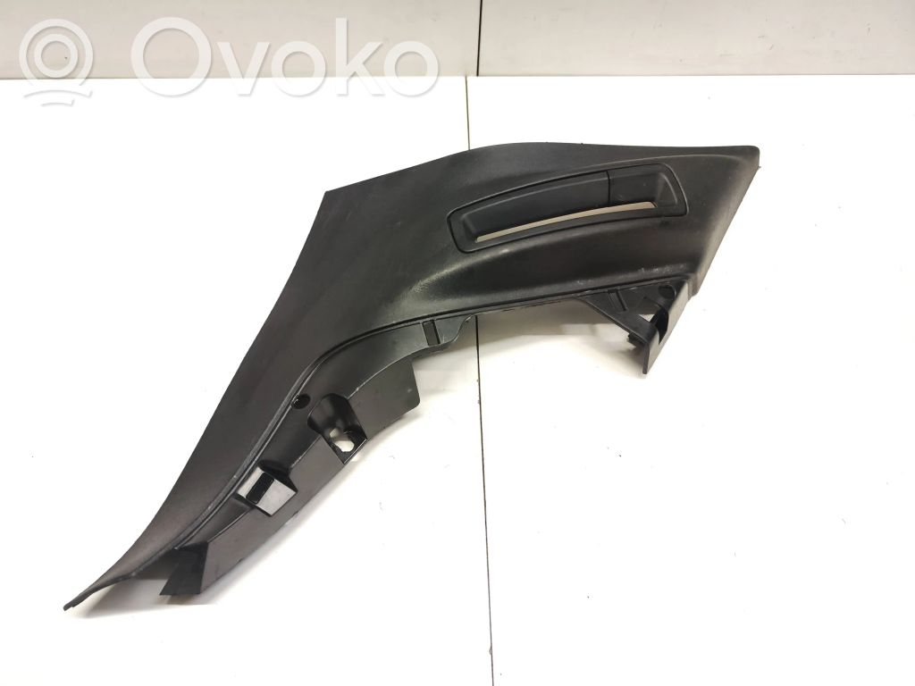 Volvo XC90 (D)pillar trim (top) 