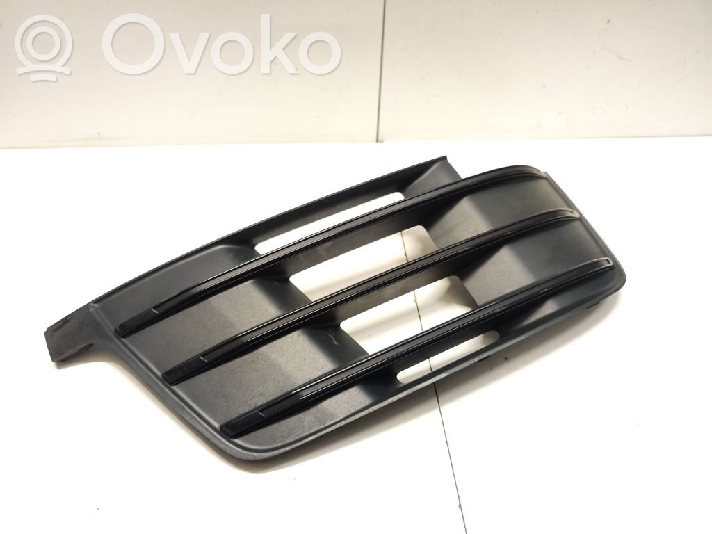 Audi Q7 4M Front bumper lower grill 
