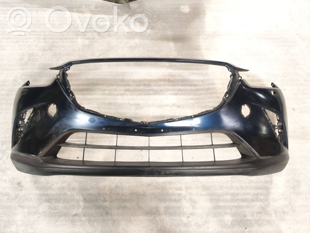 Front bumper   D10J50031