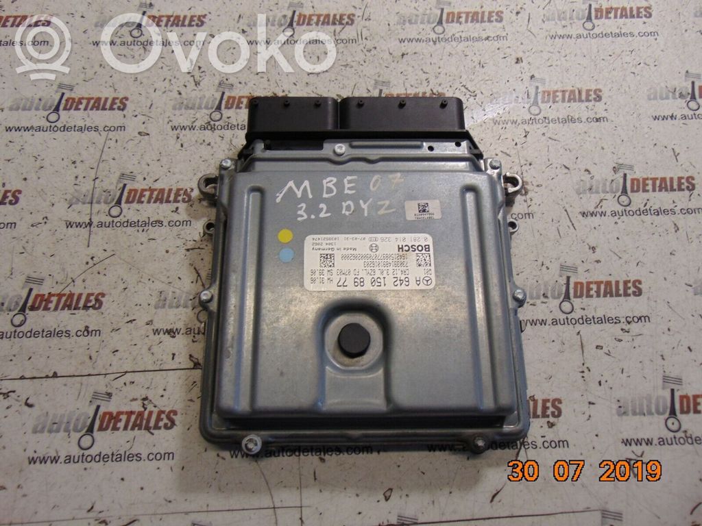 Mercedes-Benz E W211 Engine control unit/module 