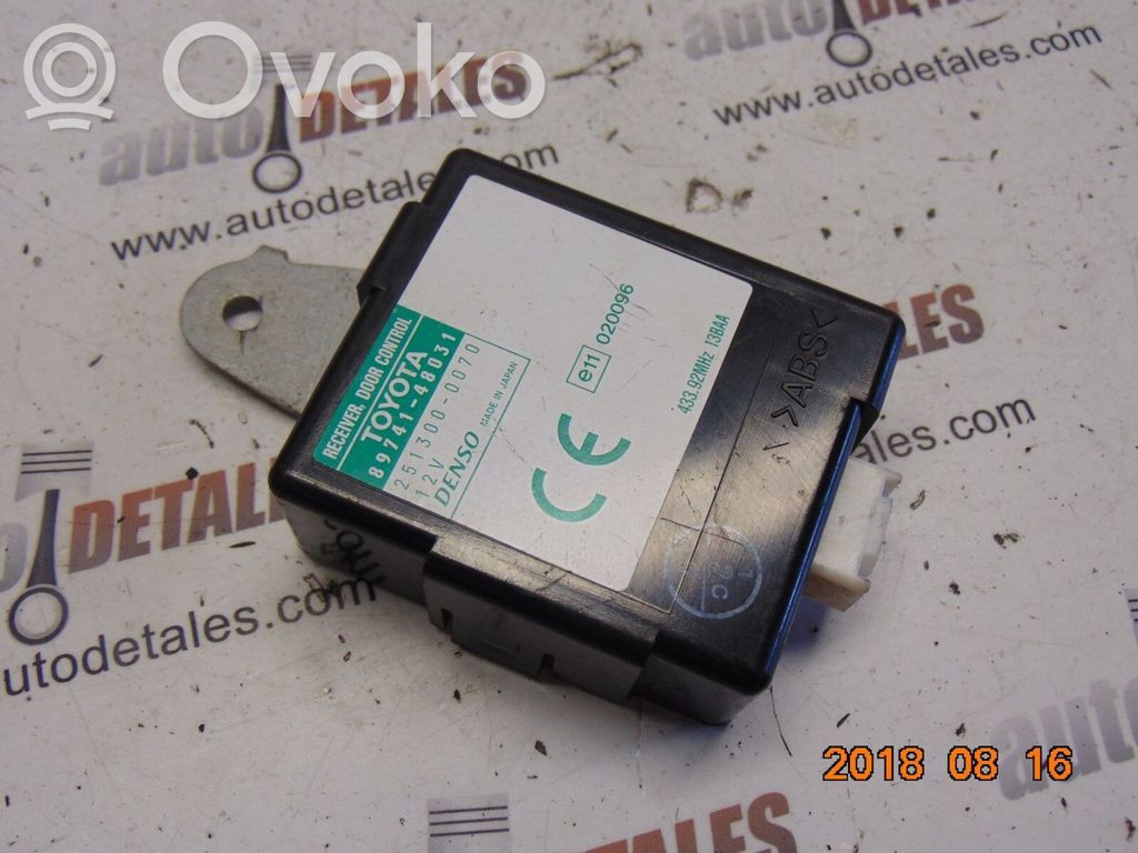 Lexus RX 300 Door control unit/module 
