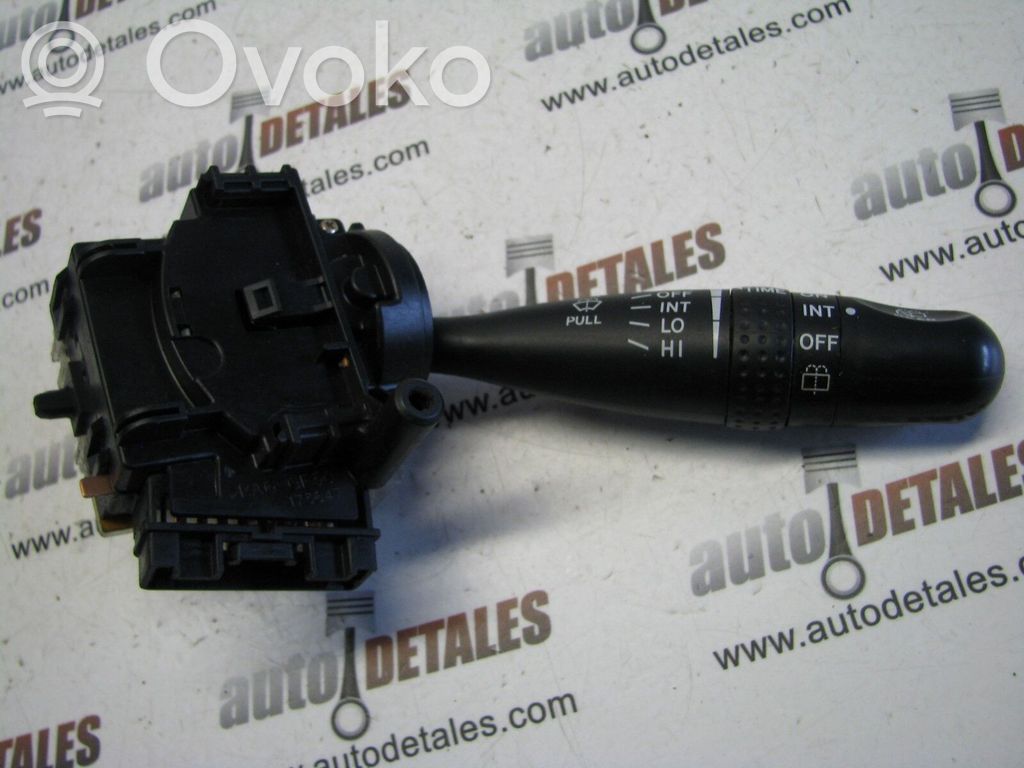 Toyota RAV 4 (XA20) Wiper control stalk 