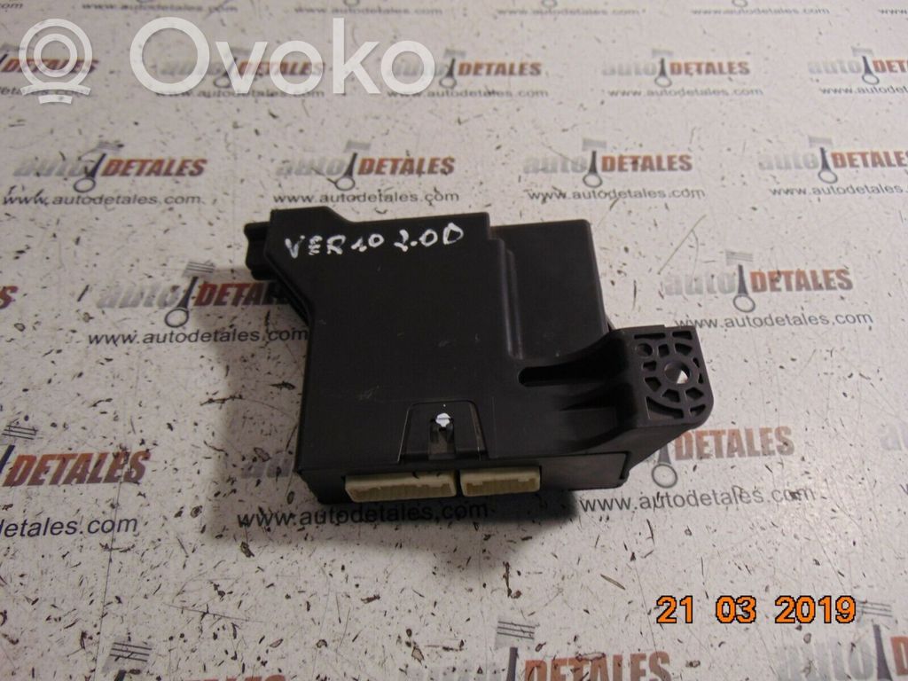 Toyota Verso Air conditioning/heating control unit 