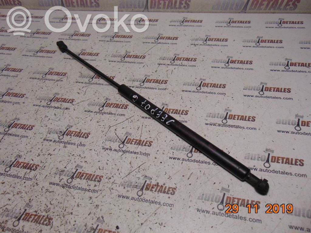 Jeep Grand Cherokee (WK) Tailgate/trunk strut/damper 